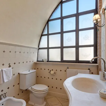 Castello Delle Serre فندق مبيت وإفطار 4*