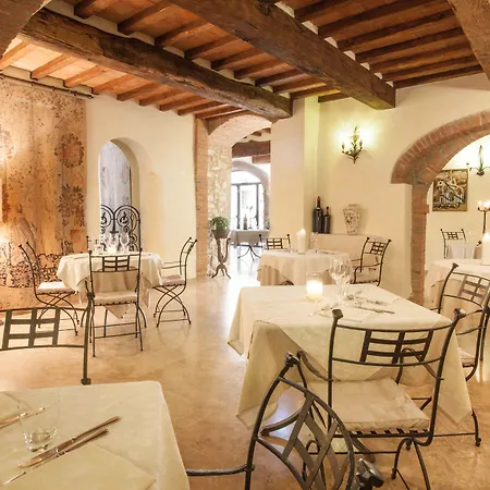 Bed & Breakfast Castello Delle Serre 4*